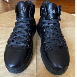 $590 Bogner high-top shoes, Made in Italy, size 45 (US12)